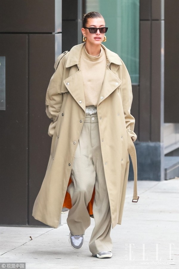 气质女孩的标志:高级感素色穿搭!