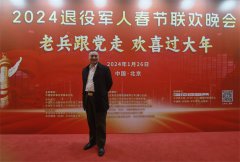 追寻毛体艺术:翰墨丹青,伟人风范 ——记毛体艺术家贾红甫